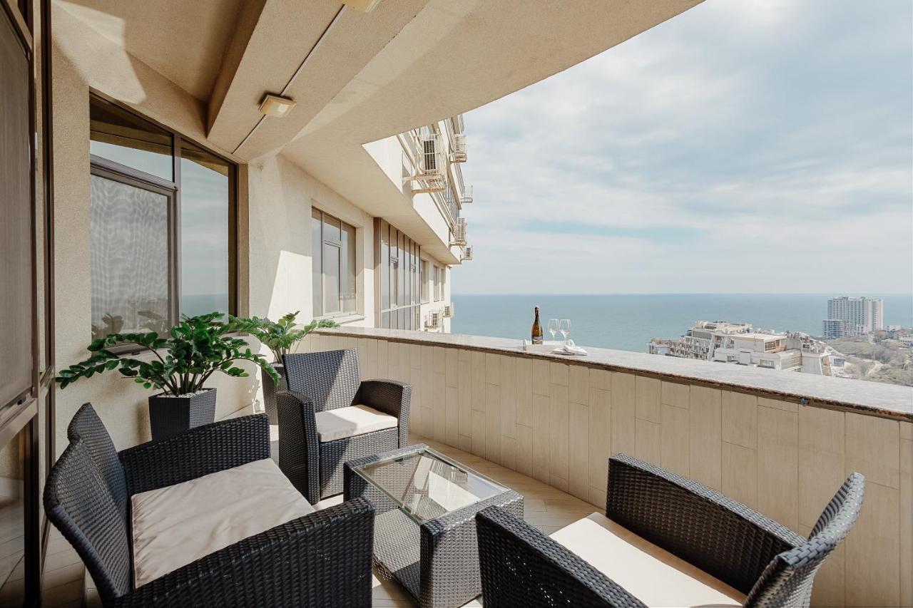 Feeria Apartment Odessa Extérieur photo